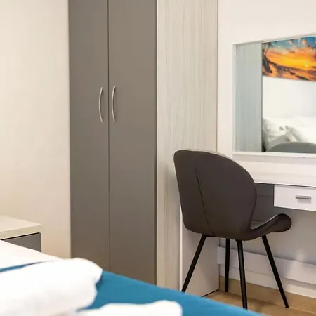 Apartment Oliva Apartments: Family-friendly With Sea View And Pool