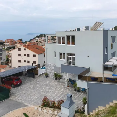 Oliva Apartments: Family-friendly With Sea View And Pool Apartment