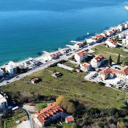 Apartment Oliva Apartments: Family-friendly With Sea View And Pool